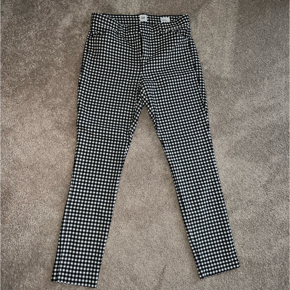 Gingham Black and White Gap Skinny Ankle pants.